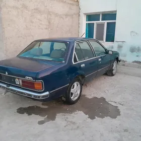 Opel Omega 1989