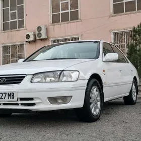 Toyota Camry 1998