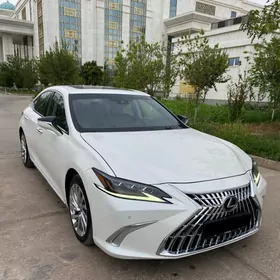 Lexus ES 350 2020