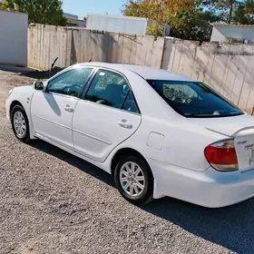 Toyota Camry 2003
