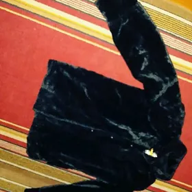 Продам Шубу