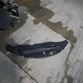 Leksus Es-350 kapot plasmas