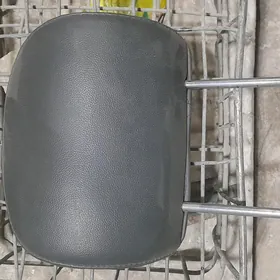 подголовник кия бонго