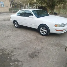 Toyota Camry 1993