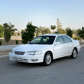 Toyota Camry 1999