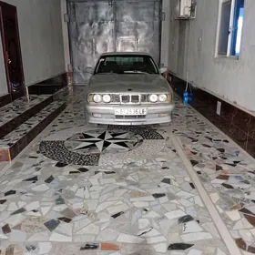 BMW 535 1990