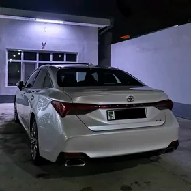 Toyota Avalon 2020