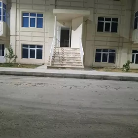40 dom  1 etaj Turkmenabat
