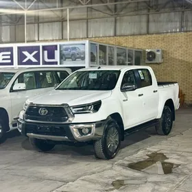 Toyota Hilux 2025