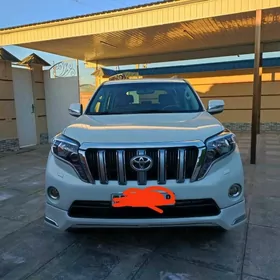 Toyota Land Cruiser Prado 2011