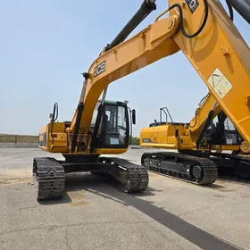 JCB 5CX Wastemaster 2013