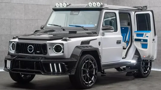 Mansory выпустит 8 особых «Гелендвагенов» с карбоновой отделкой и распашными дверями