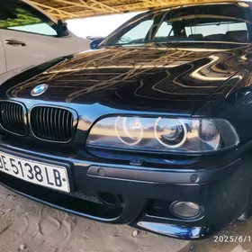 BMW E39 2003