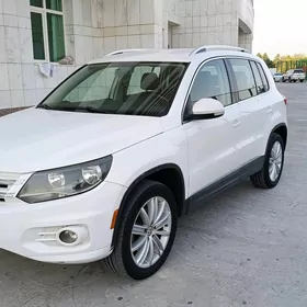 Volkswagen Tiguan 2012