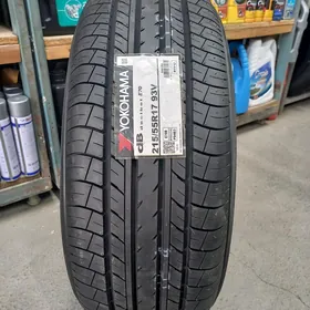 215 55 17 Yokohama 2025ý