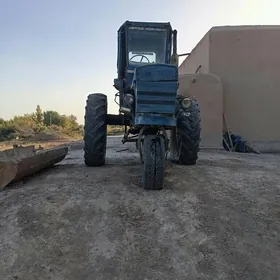 MTZ T-28 1981