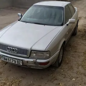 Audi A8 1996