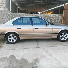 BMW 535 1990