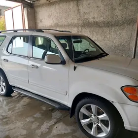 Toyota Sequoia 2001
