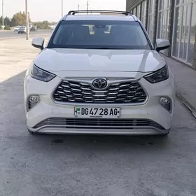 Toyota Highlander 2020