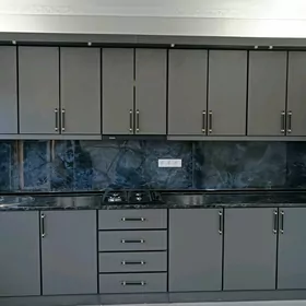 Kuhynny mebel