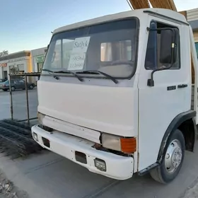 Toyota Fortuner 1999