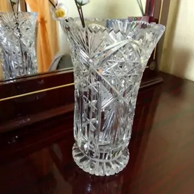 Хрустальная ваза