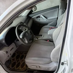 Toyota Camry 2011