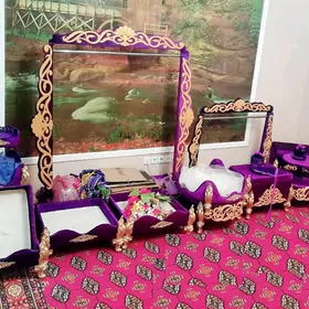 Toy gyz bukja zatlary