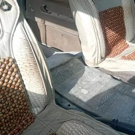Toyota Hiace 1989