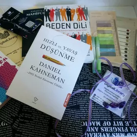 Naliçi we zakaza türk kitaplar