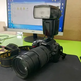 Nikon D90