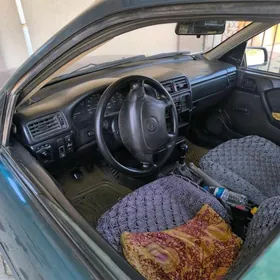 Opel Vectra 1995