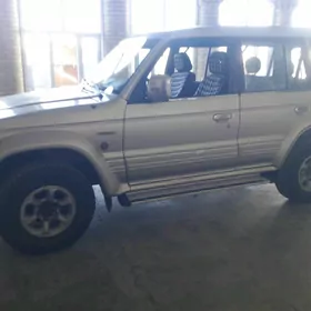Nissan Patrol 1996