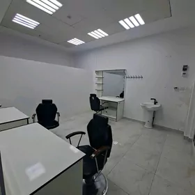 Arenda Salon Gurtly