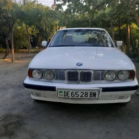 BMW 525 1992