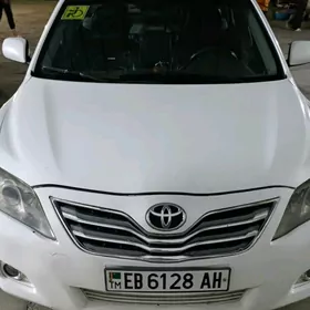 Toyota Camry 2010
