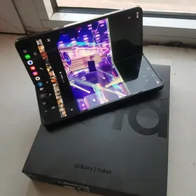 Samsung flip 4 12:512gb