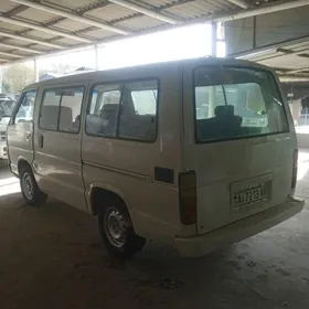 Toyota Hiace 1989