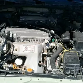 Toyota Carina 1995