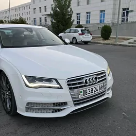 Audi A7 2011