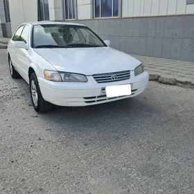 Toyota Camry 1998