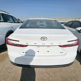 Toyota Camry 2024