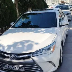 Toyota Camry 2016