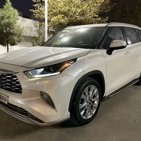 Toyota Highlander 2020