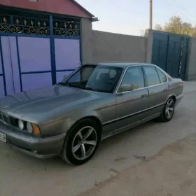 BMW 520 1990