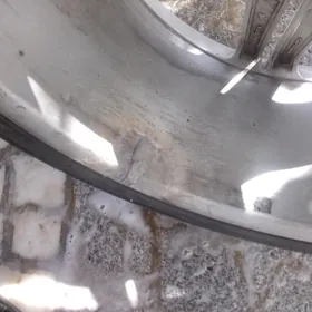 Mersedes diska 20 lik ylalasyk