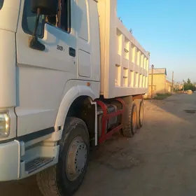 Howo Sinotruk 2011