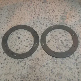 zil çyrasynyň arkasynyň yrzyny