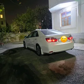 Toyota Camry 2017